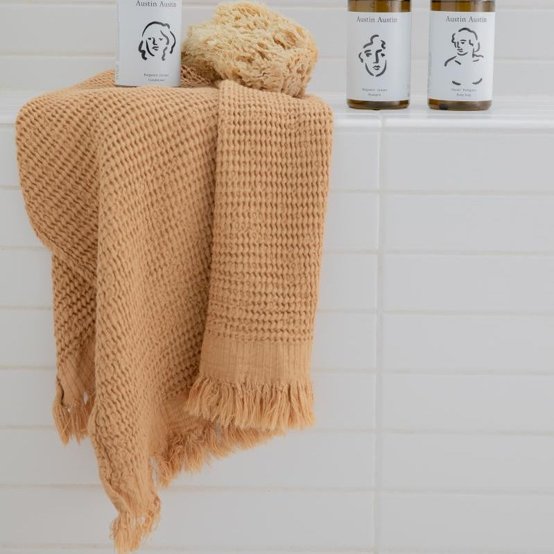 Ella Hand Towel - Latte